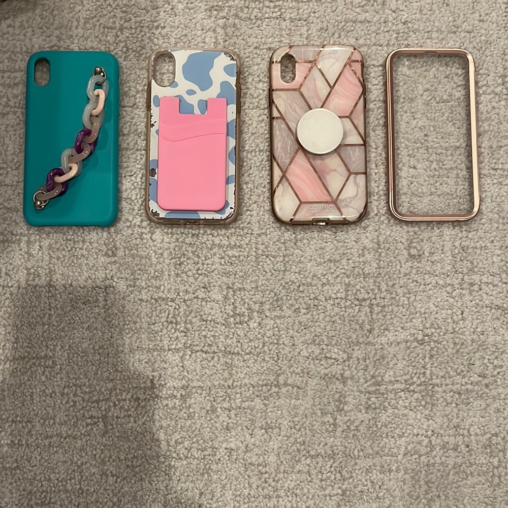 MEGA PACK: 3 IPHONE XR CASES + SCREEN PROTECTOR.